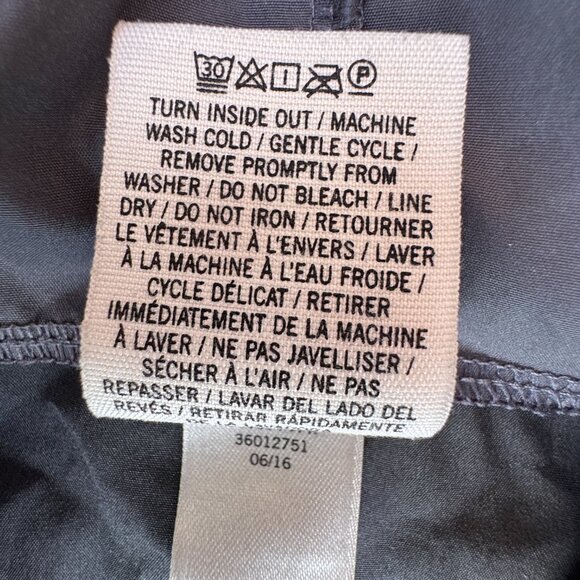 Pink Victoria's Secret Windbreaker XS Black Gray Hooded 1/2 Zip Pullover - Picture 9 of 9